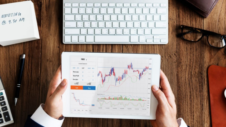 Share Market Today: आज शेयर बाजार में गिरावट, Sensex 300 अंक लुढ़का, Nifty 23200 अंक के नीचे – Jansatta