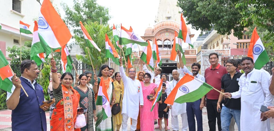 चंद्र मनोहर बटवाड़ा